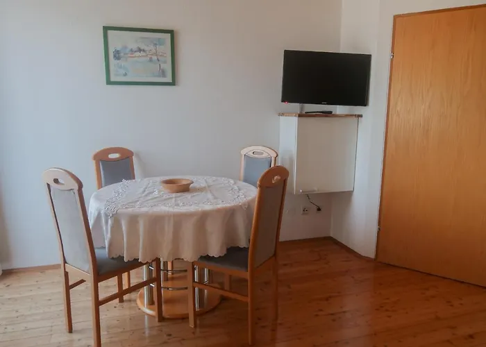 Josy Sankt Kanzian am Klopeiner See